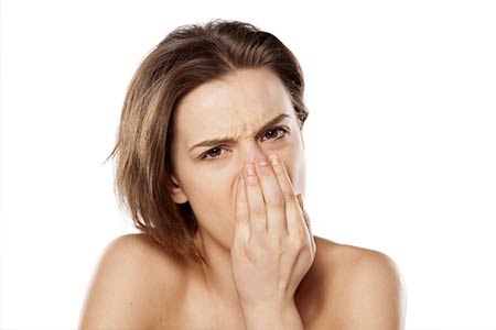 Mundgeruch tritt häufig bei Parodontose auf